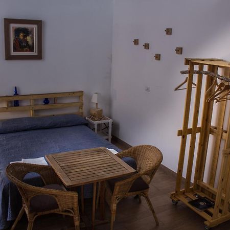 4 Camere A Трани Номер фото
